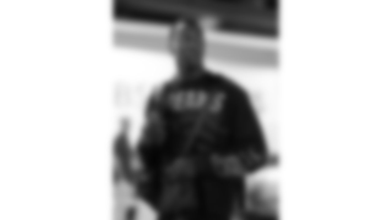 Kansas City Chiefs cornerback Joshua Williams (2) arrives prior to a week 11 NFL Football game against the Denver Broncos on Sunday, November 16, 2025 in Denver, Colorado.