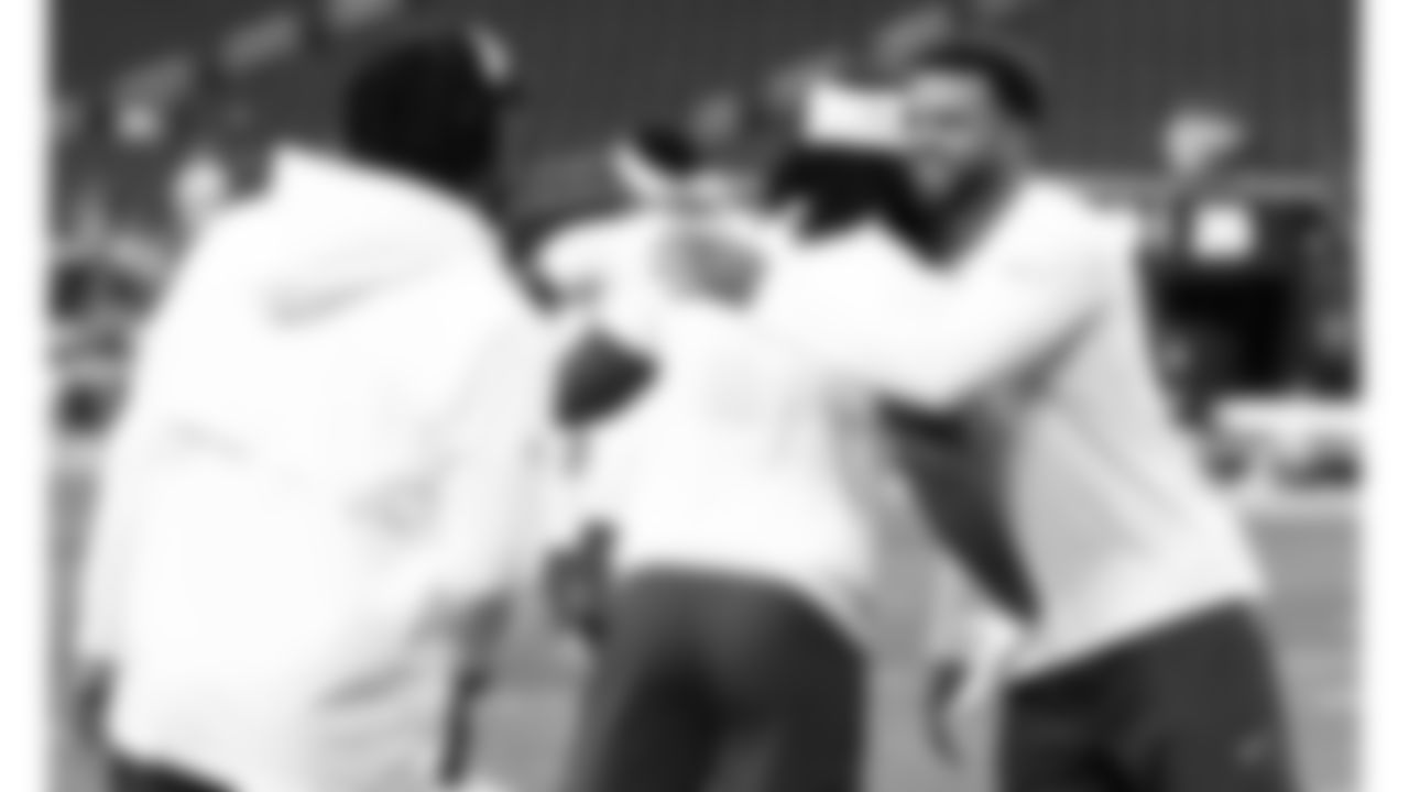 Kansas City Chiefs quarterback Chris Oladokun (19) hugs wide receiver Jalen Royals (11) during warm ups prior to a week 18 NFL football game against the Las Vegas Raiders, Sunday, January 4, 2026 in Las Vegas, NV.