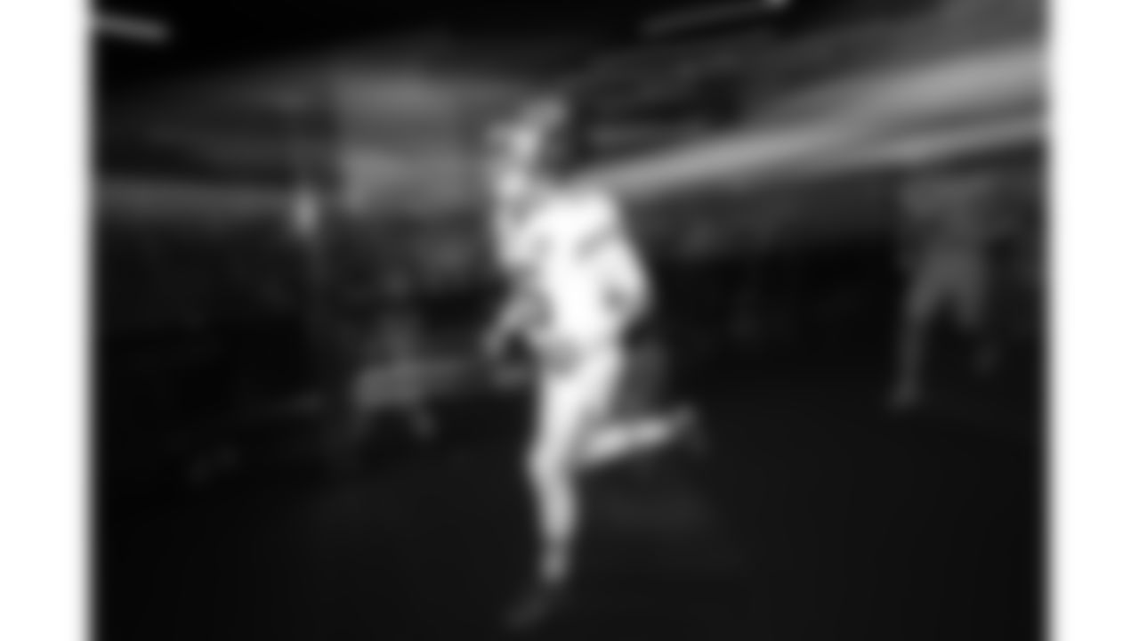 Kansas City Chiefs quarterback Patrick Mahomes (15) enters the field prior to a week 13 NFL Football game against the Dallas Cowboys on Thursday, November 27, 2025 in Dallas, Texas.