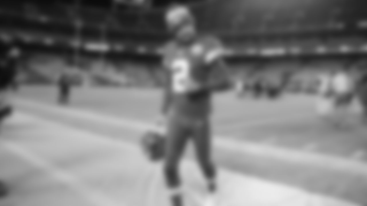 Kansas City Chiefs punter Dustin Colquitt (2) runs off the field following a game against the Cincinnati Bengals on Sunday Night Football October 21, 2018.