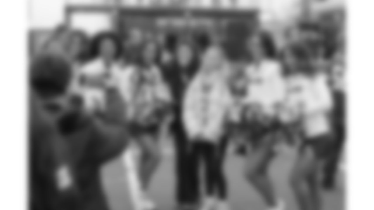 Kansas City Chiefs Cheerleaders before a week 12 NFL football game against the Indianapolis Colts, Sunday, November 23, 2025 in Kansas City, MO.