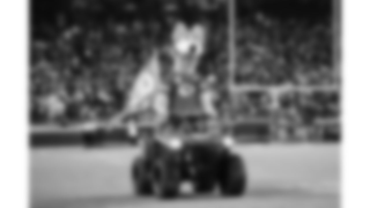 KC Wolf enters the field prior to a week 14 NFL Football game against the Houston Texans on Sunday, December 7, 2025 in Kansas City, MO.