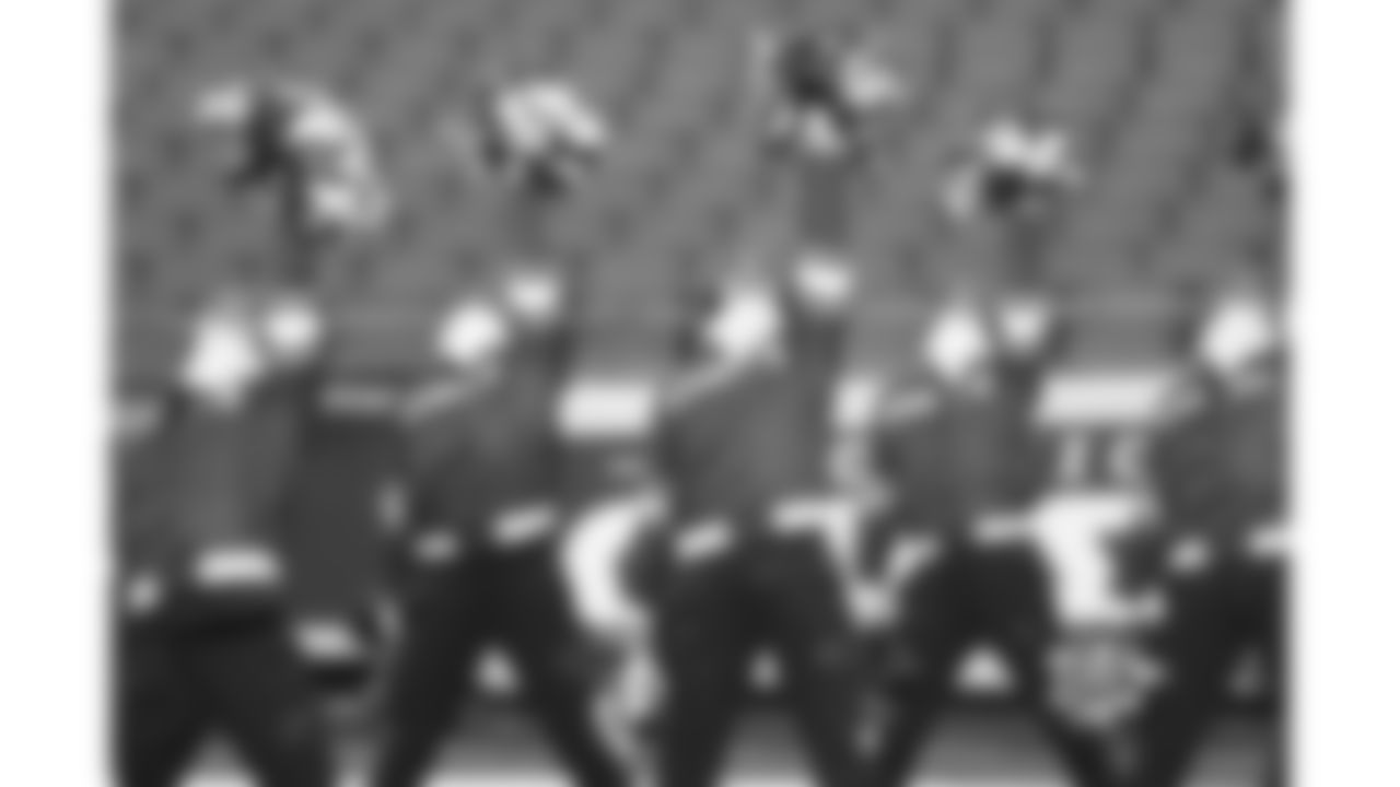 Kansas City Chiefs Cheerleaders practice on the field prior to a week 15 NFL Football game against the Los Angeles Chargers on Sunday, December 14, 2025 in Kansas City, MO.