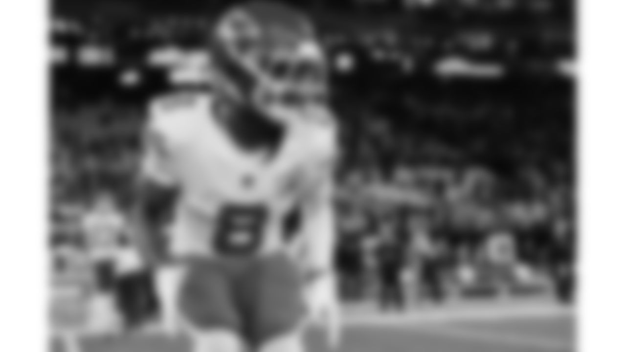 Kansas City Chiefs cornerback Kristian Fulton (8) warms up prior to a week 1 NFL football game against the Los Angeles Chargers at Arena Corinthians in São Paulo, Brazil on September 5, 2025.