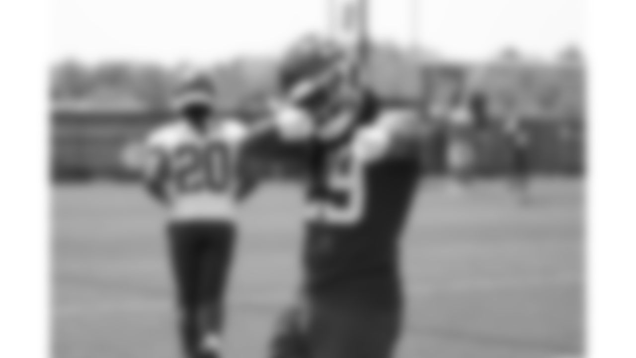Kansas City Chiefs running back Kareem Hunt (29) at practice during phase 3 OTAs on Wednesday, June 11, 2025 in Kansas City, MO.