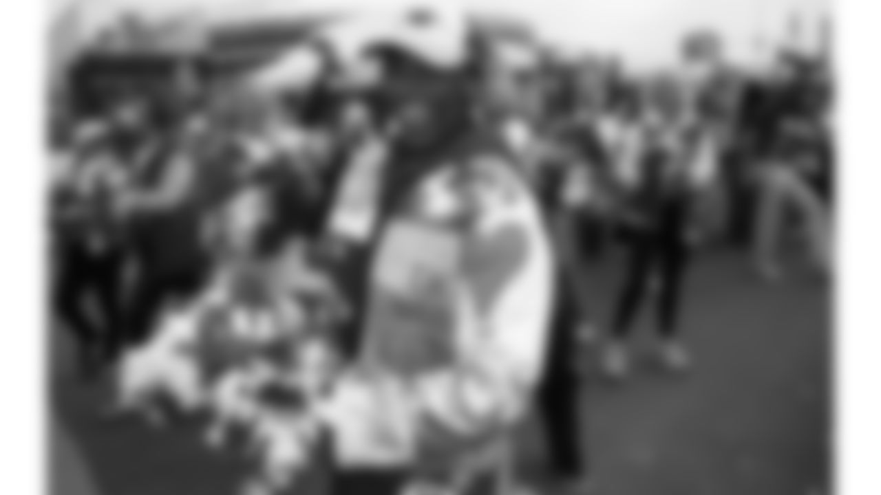 Kansas City Chiefs Alumni Cheerleaders in the pregame parade prior to a week 12 NFL Football game against the Indianapolis Colts on Sunday, November 23, 2025 in Kansas City, MO.