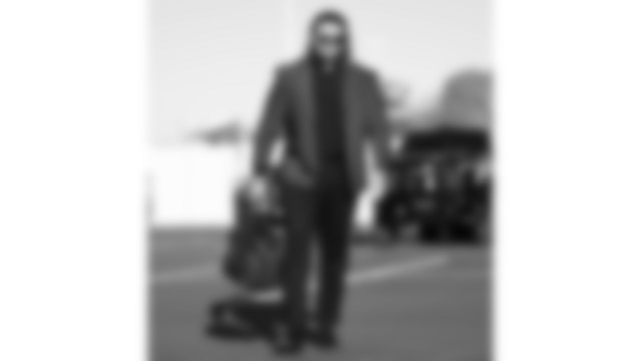 Kansas City Chiefs offensive lineman Hunter Nourzad (60) arrives prior to a week 7 NFL Football game against the Las Vegas Raiders on Sunday, October 19, 2025 in Kansas City, MO.