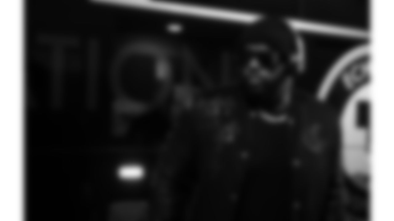 Kansas City Chiefs nose tackle Mike Pennel (69) arrives prior to a week 13 NFL football game against the Dallas Cowboys on Thursday, November 27, 2025 in Arlington, TX.