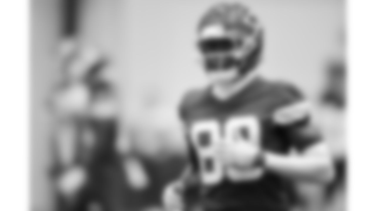 Kansas City Chiefs wide receiver Jason Brownlee (89) practices during phase 3 of OTAs on Wednesday June 18, 2025 in Kansas City, MO.