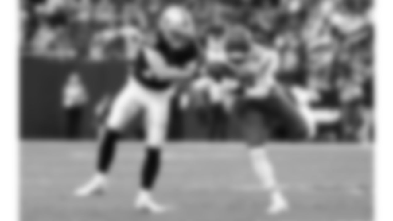 Kansas City Chiefs defensive back Chamarri Conner (27) intercepts the ball in front of Las Vegas Raiders wide receiver Jack Bech (18) during a week 18 NFL football game, Sunday, January 4, 2026 in Las Vegas, NV.