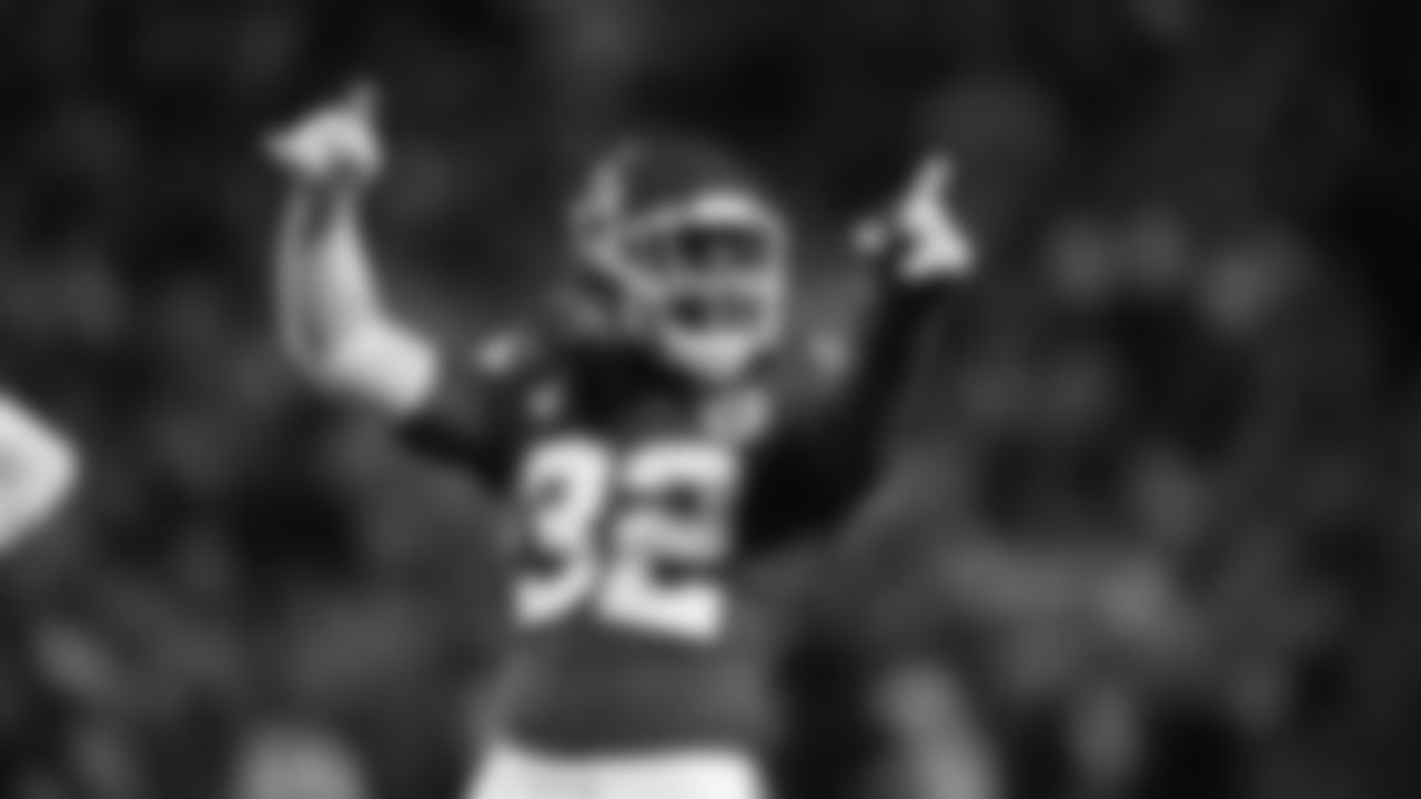 The Kansas City Chiefs face off against the Cincinnati Bengals at GEHA Field at Arrowhead Stadium on December 31, 2023.