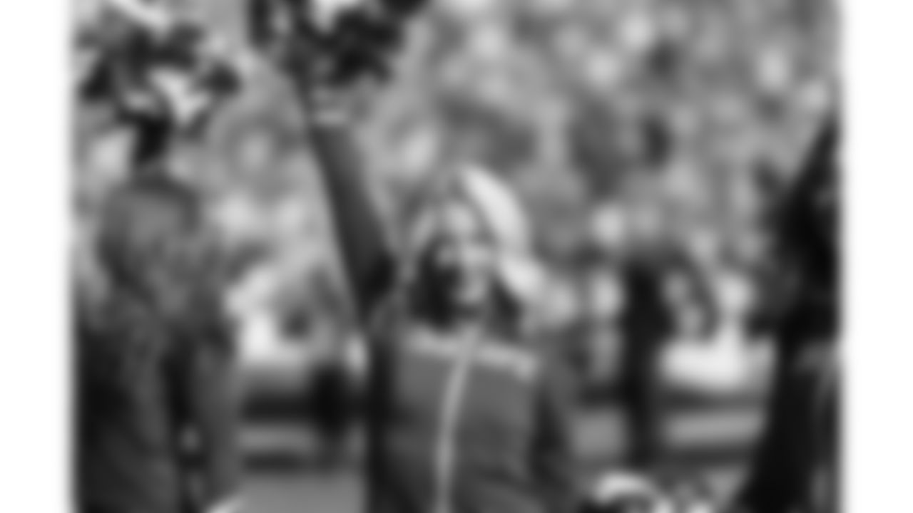 A Kansas City Chiefs Cheerleader before a week 12 NFL football game against the Indianapolis Colts, Sunday, November 23, 2025 in Kansas City, MO.