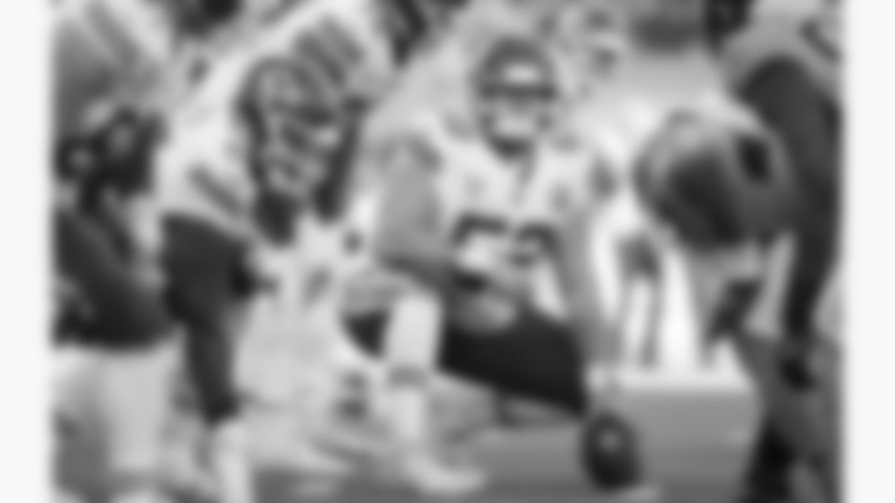 Kansas City Chiefs center Creed Humphrey (52) gets in position to snap during a week 16 NFL football game against the Tennessee Titans, Sunday, December 21, 2025 in Nashville, TN.