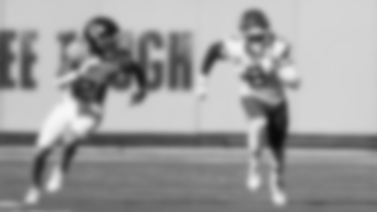 Kansas City Chiefs cornerback Joshua Williams (2) in action during a week 16 NFL Football game against the Tennessee Titans on Sunday, December 21, 2025 in Nashville, Tennessee.