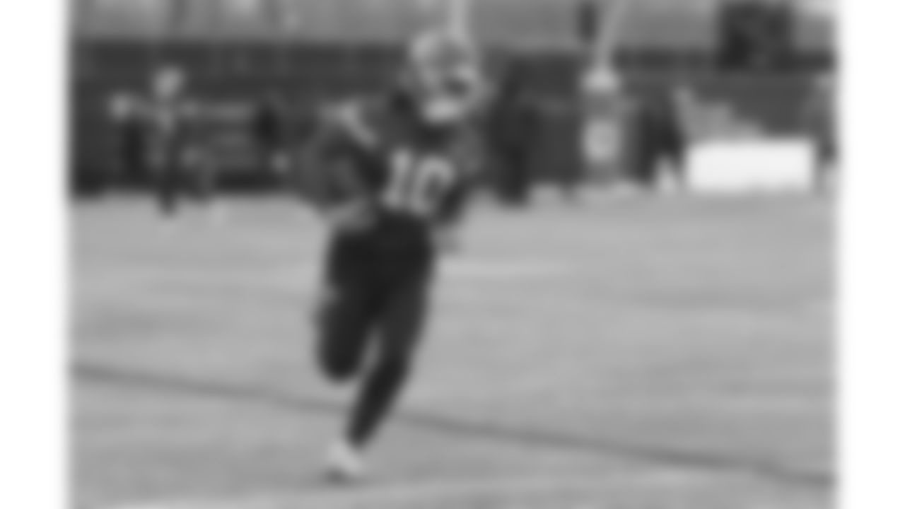 Kansas City Chiefs running back Isiah Pacheco (10) during week 15 practice on Friday December 12, 2025 in Kansas City, MO.