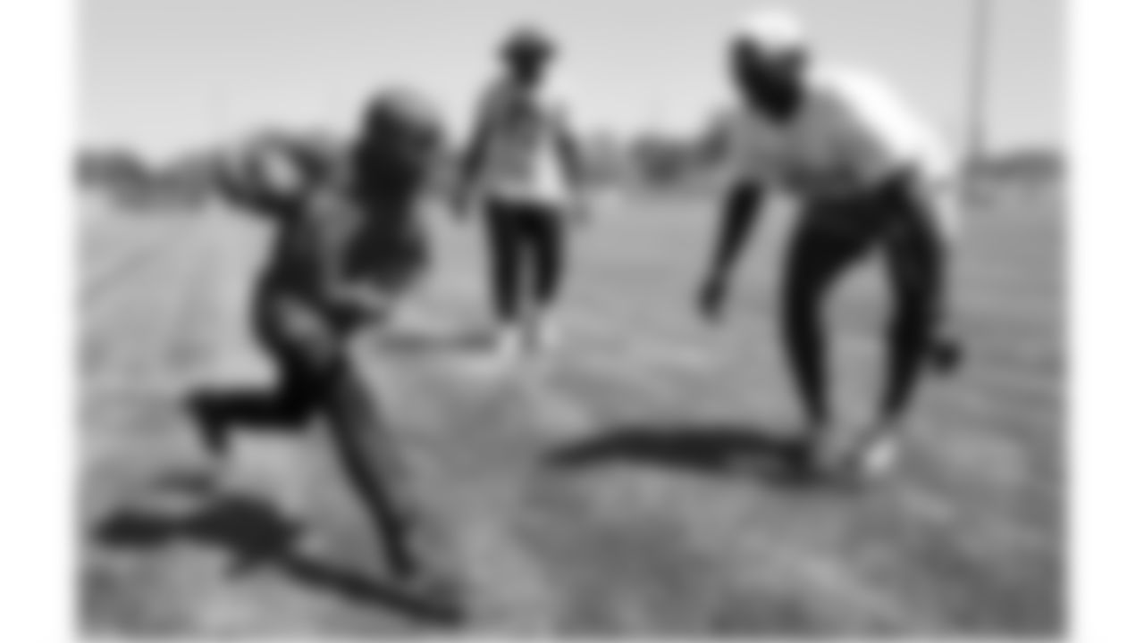 Kansas City Chiefs defensive end Felix Anudike-Uzomah (91) hosted a youth football camp on June 22, 2025 at Lee's Summit High School in Lee's Summit, MO.
