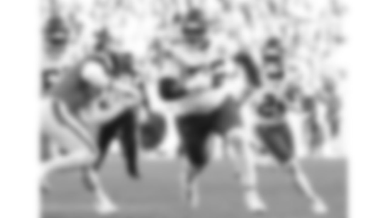 Kansas City Chiefs tackle Kingsley Suamataia (76) in action during a week 11 NFL football game against the Denver Broncos, Sunday, November 16, 2025 in Denver, CO.