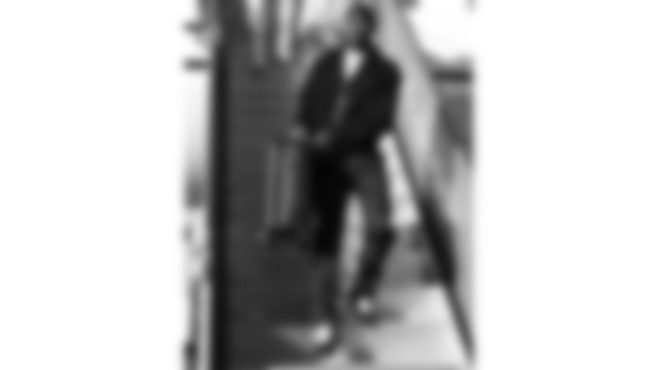 Kansas City Chiefs wide receiver Xavier Worthy (1) travels for a week 11 matchup with the Denver Broncos Saturday November 15, 2025.