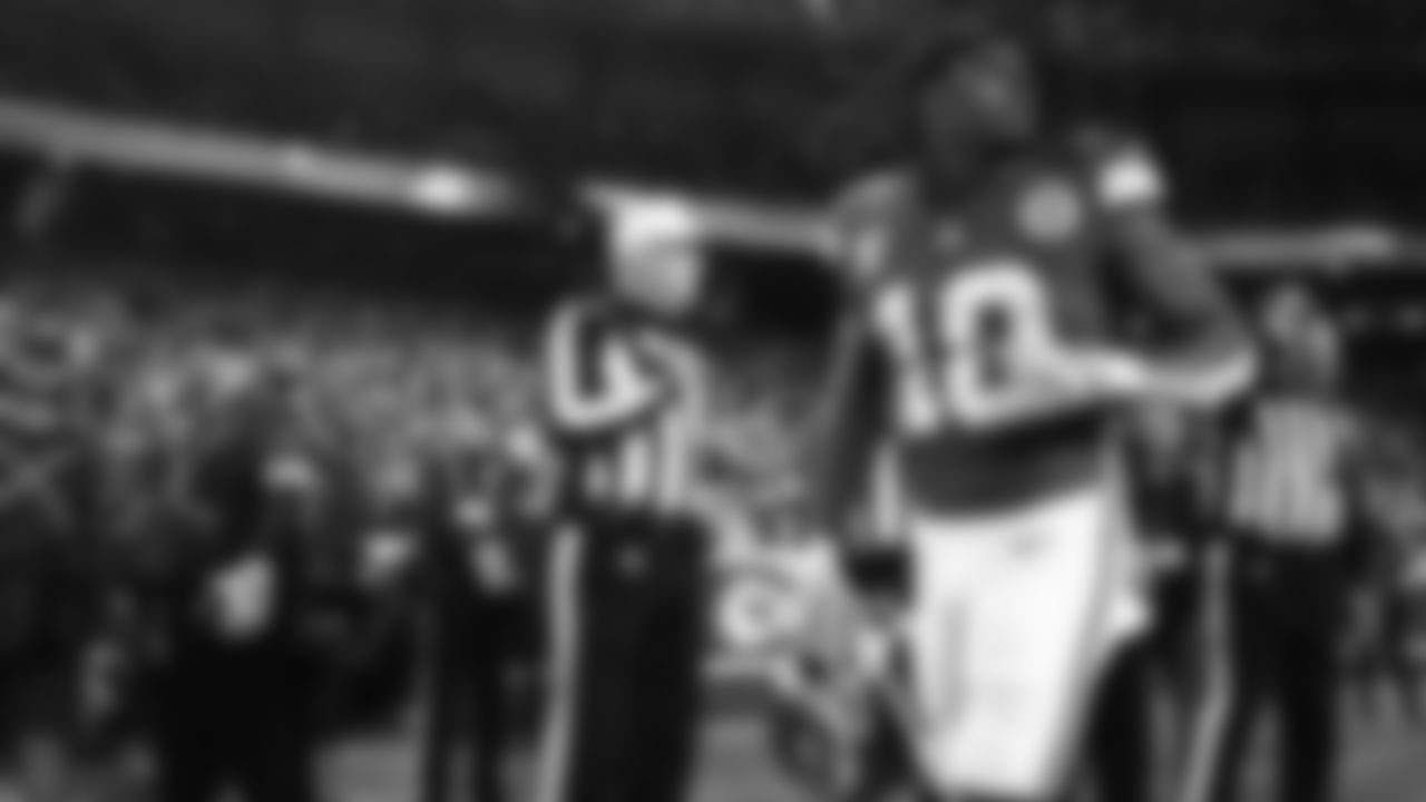 Kansas City Chiefs running back Isiah Pacheco (10) looks on prior to an NFL week 17 matchup against the Denver Broncos, Thursday, December 25, 2025.