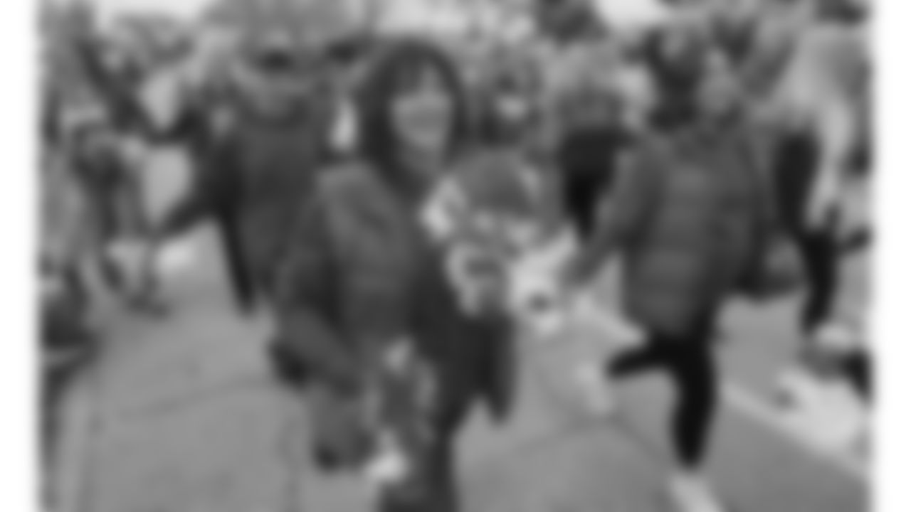 Kansas City Chiefs Alumni Cheerleaders in the pregame parade prior to a week 12 NFL Football game against the Indianapolis Colts on Sunday, November 23, 2025 in Kansas City, MO.