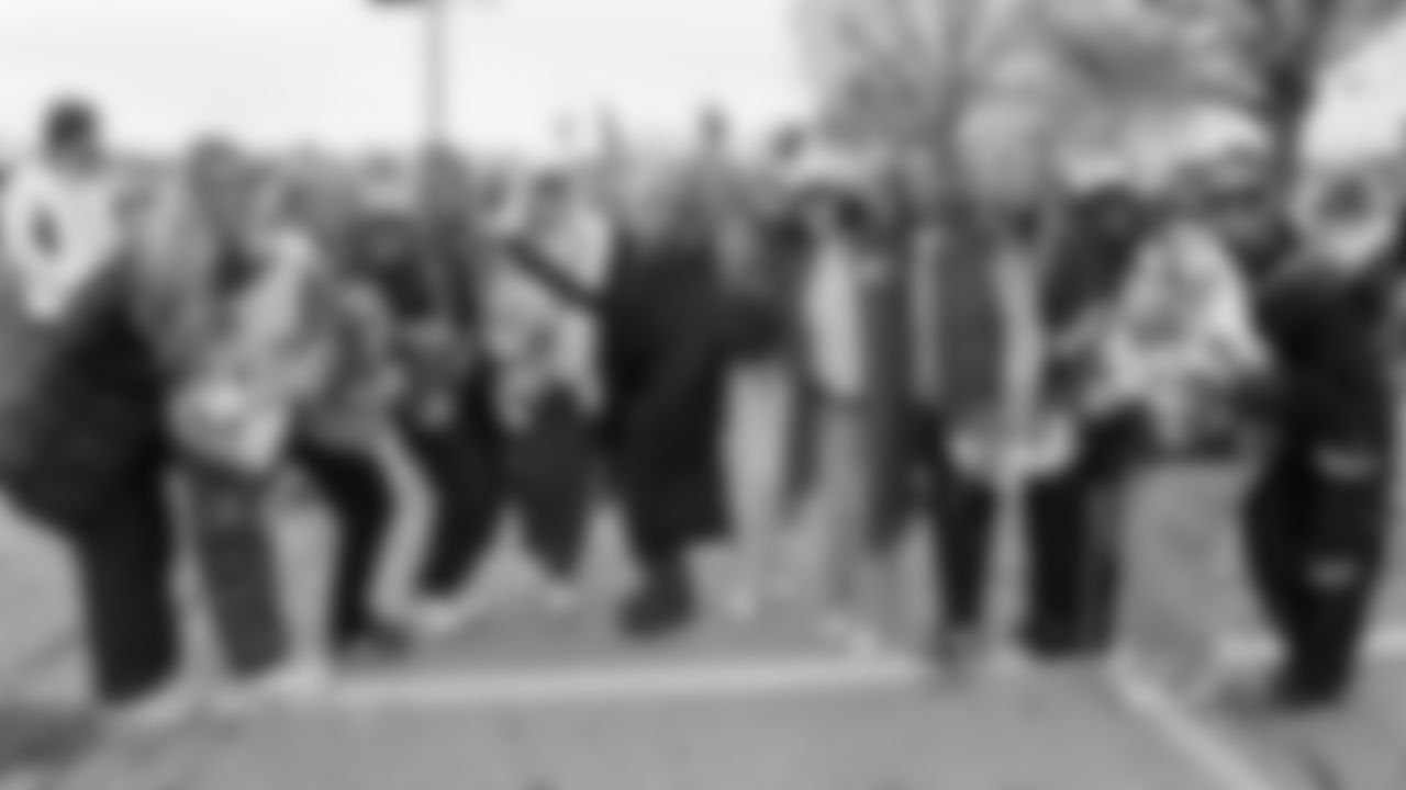Kansas City Chiefs Alumni Cheerleaders in the pregame parade prior to a week 12 NFL Football game against the Indianapolis Colts on Sunday, November 23, 2025 in Kansas City, MO.