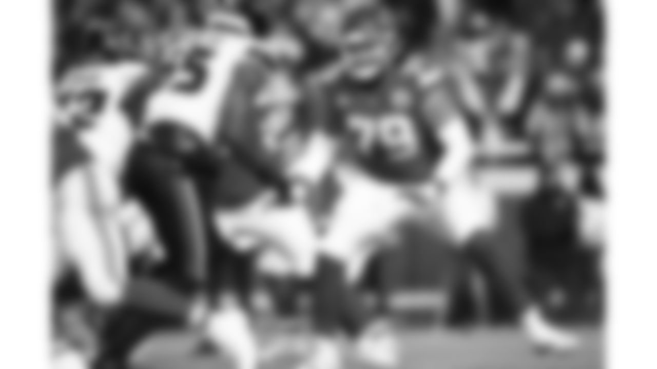 Kansas City Chiefs offensive lineman Esa Pole (79) in action during a week 14 NFL football game against the Houston Texans, Sunday, December 7, 2025 in Kansas City, MO.