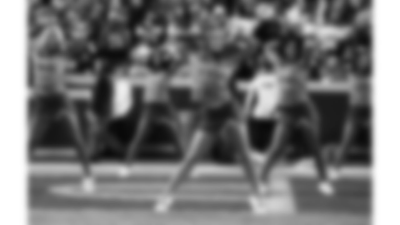 A Kansas City Chiefs Cheerleader during a week 8 NFL football game against the Washington Commanders, Monday, October 27, 2025, in Kansas City, MO.