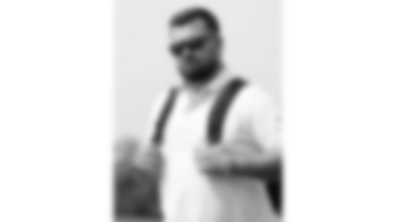 Kansas City Chiefs offensive lineman Mike Caliendo (66) arrives prior to a week 2 NFL Football game against the Philadelphia Eagles Sunday September 14, 2025.