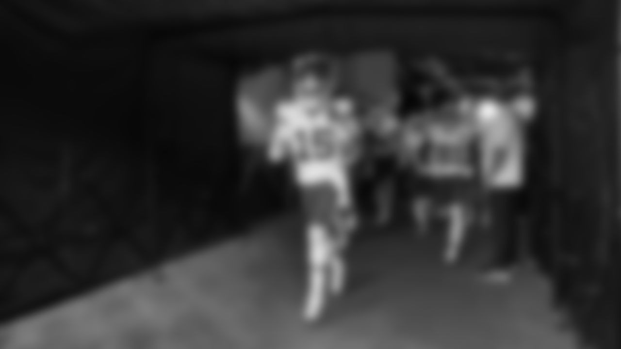 Kansas City Chiefs quarterback Patrick Mahomes (15) runs out of the tunnel prior to a week 11 NFL Football game against the Denver Broncos on Sunday, November 16, 2025 in Denver, Colorado.