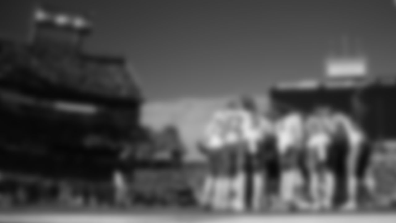 The Kansas City Chiefs offense huddles on the field during a week 16 NFL Football game against the Tennessee Titans on Sunday, December 21, 2025 in Nashville, Tennessee.