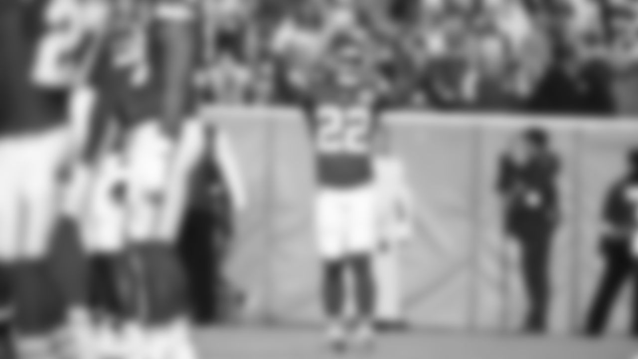 Kansas City Chiefs cornerback Trent McDuffie (22) looks on during a week 8 NFL Football game against the Washington Commanders on Monday, October 27, 2025 in Kansas City, MO.