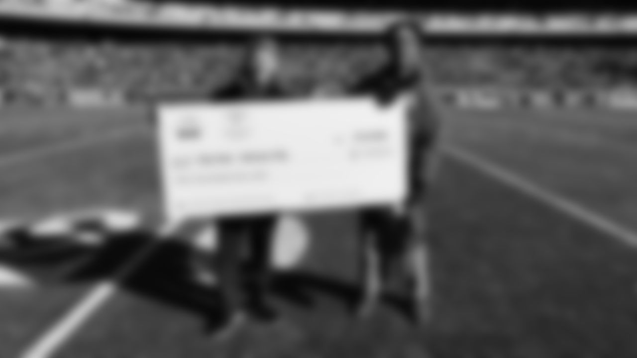 ChangeMaker - Jeff Shafer with Clark Hunt prior to an NFL week 15 matchup against the Los Angeles Chargers, Sunday December 14, 2025.