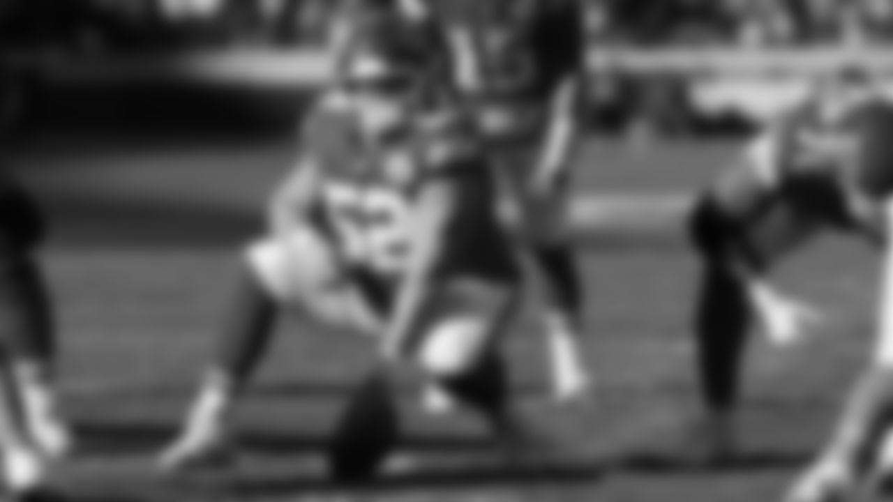 Kansas City Chiefs center Creed Humphrey (52) prepares to hike the ball during an NFL week 15 matchup against the Los Angeles Chargers, Sunday December 14, 2025.