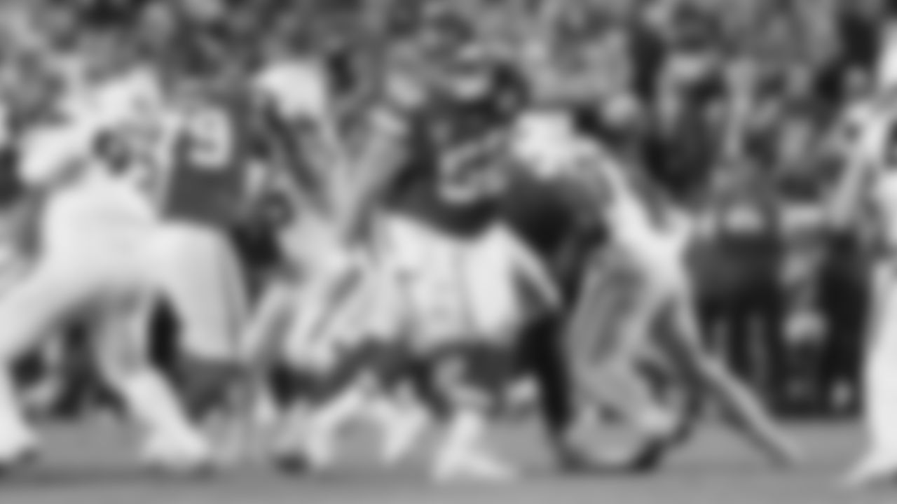 Kansas City Chiefs center Creed Humphrey (52) in position during an NFL week 17 matchup against the Denver Broncos, Thursday, December 25, 2025.