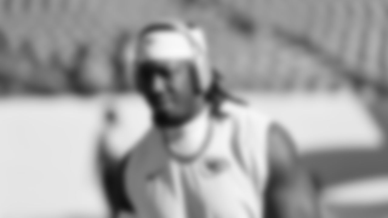 Kansas City Chiefs offensive tackle Wanya Morris (64) warms up prior to a week 11 NFL Football game against the Denver Broncos on Sunday, November 16, 2025 in Denver, Colorado.