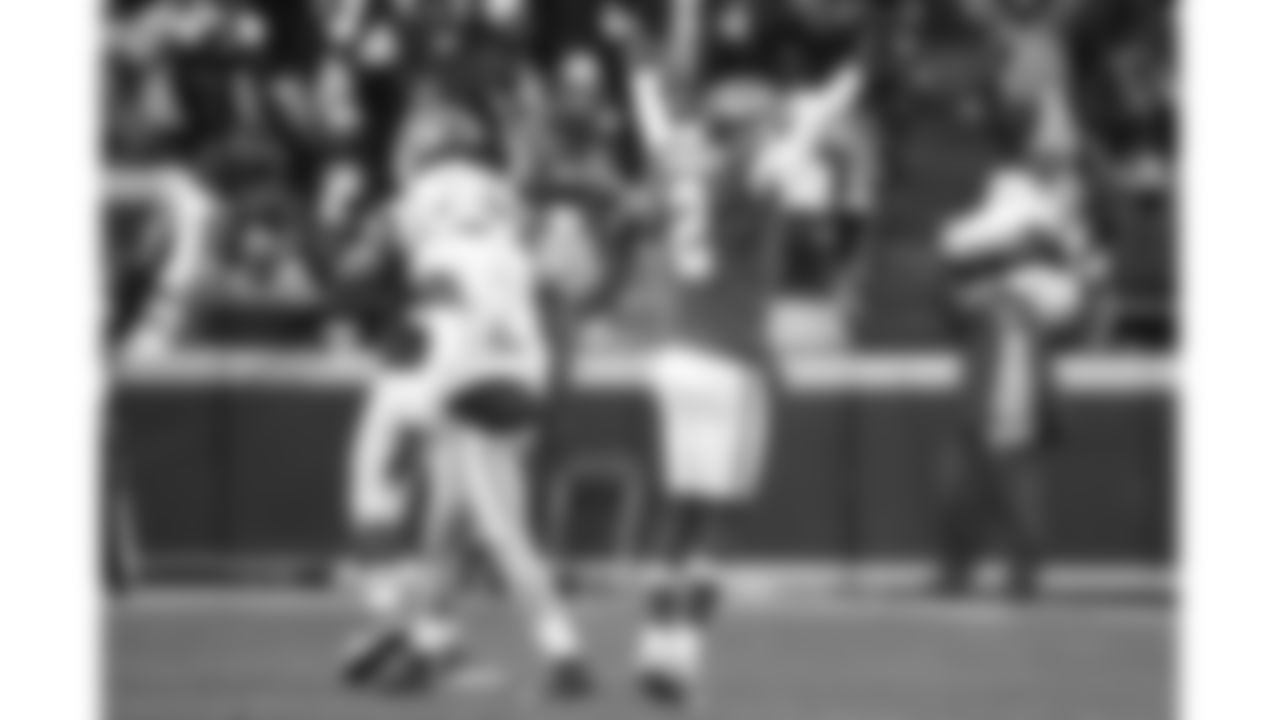 Kansas City Chiefs punter Dustin Colquitt (2) celebrates after a field goal is made in the fourth quarter of an NFL football game against the Miami Dolphins in Kansas City, Sunday, Dec. 24, 2017.