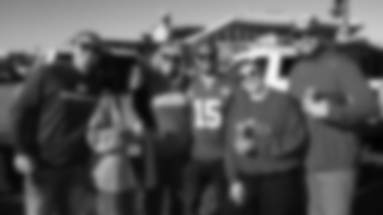 Fans prior to a week 7 NFL Football game against the Las Vegas Raiders on Sunday, October 19, 2025 in Kansas City, MO.