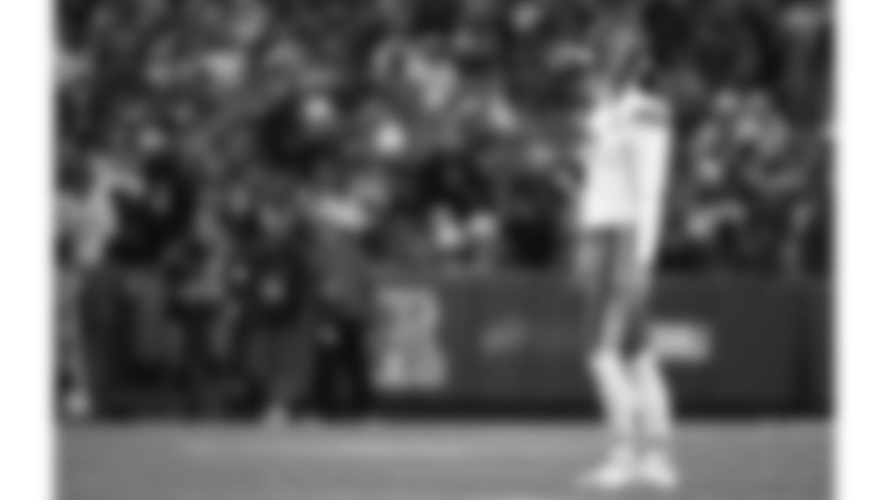 Kansas City Chiefs kicker Harrison Butker (7) lines up to kick during a week 9 NFL football game against the Buffalo Bills, Sunday, November 2, 2025 in Buffalo, NY