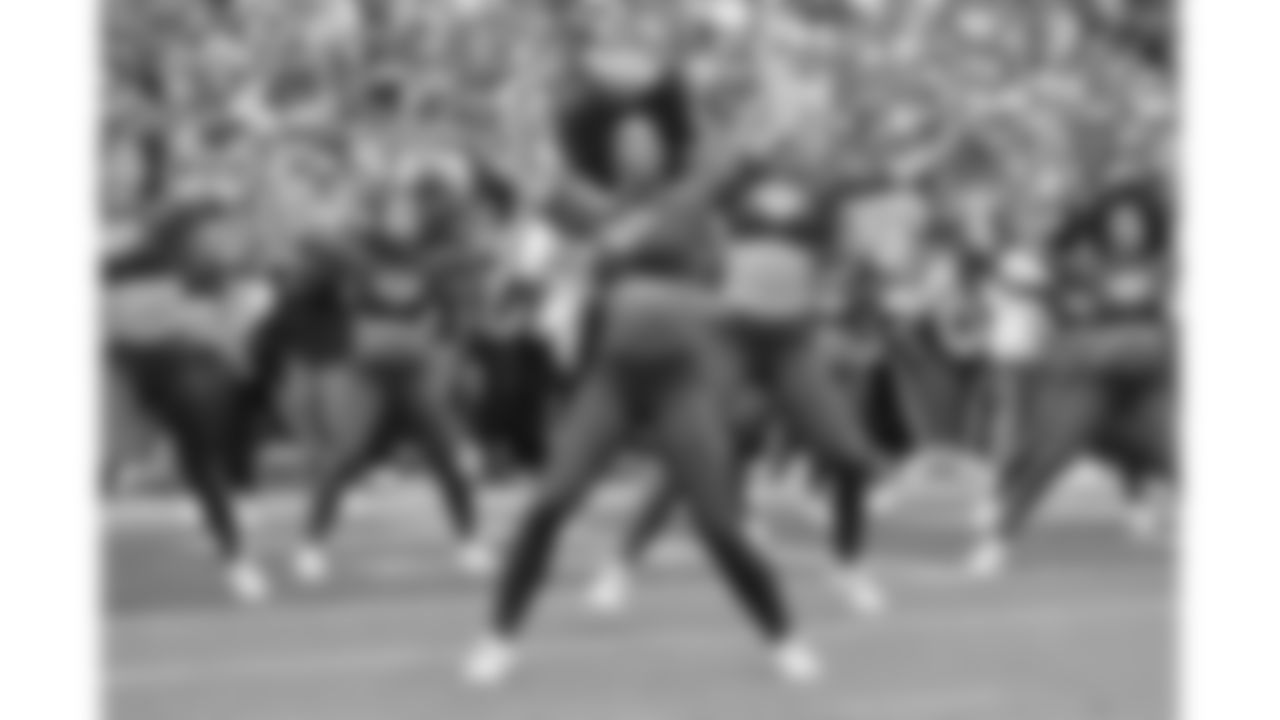 A Kansas City Chiefs Cheerleader during a week 2 NFL matchup against the Philadelphia Eagles on Sunday, September 15, 2025 in Kansas City, MO.