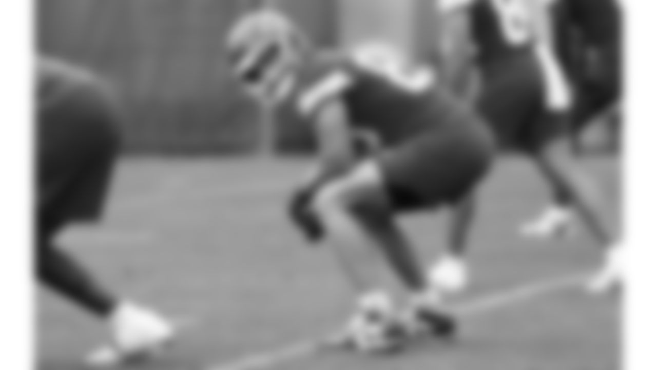 Kansas City Chiefs tight end Robert Tonyan (85) practices during phase 3 of OTAs on Thursday June 12, 2025 in Kansas City, MO.