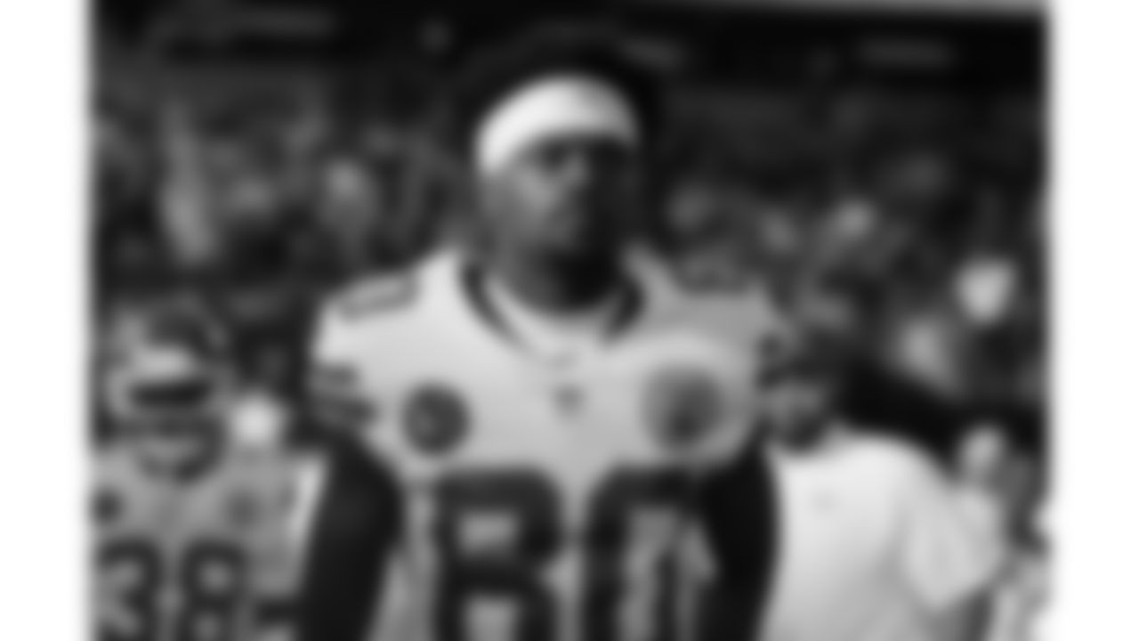 Kansas City Chiefs wide receiver Tyquan Thornton (80) on the field prior to a week 13 NFL Football game against the Dallas Cowboys on Thursday, November 27, 2025 in Dallas, Texas.