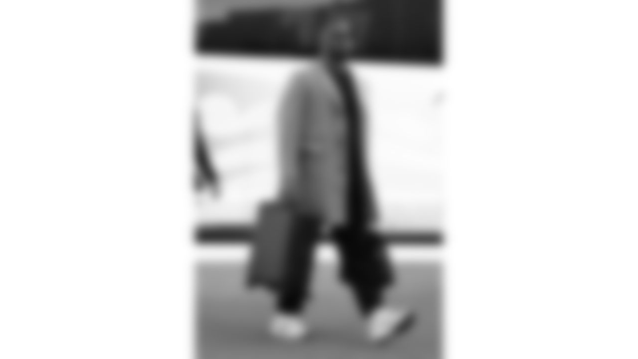 Kansas City Chiefs defensive lineman Jerry Tillery (99) arrives prior to a week 9 NFL football game against the Buffalo Bills, Sunday, November 2, 2025 in Buffalo, NY