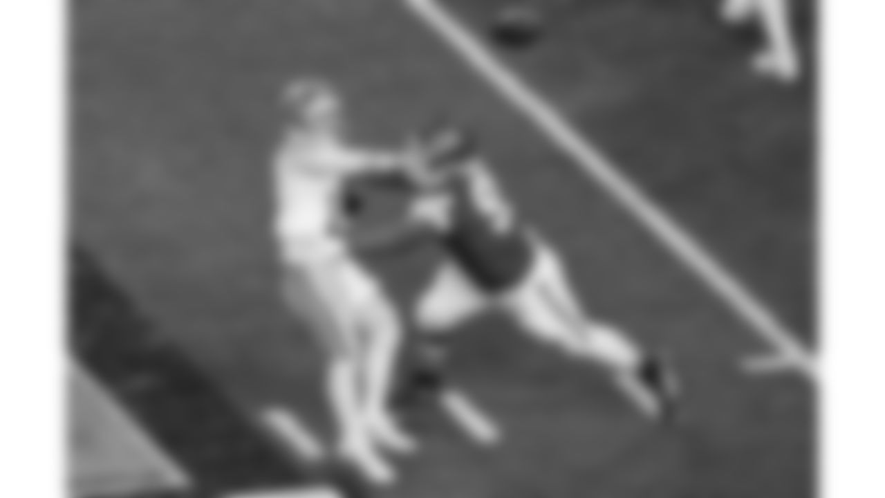 San Francisco 49ers quarterback Brock Purdy (13) throws a pass under pressure from Kansas City Chiefs defensive tackle Chris Jones (95) during an NFL Super Bowl 58 football game, Sunday, Feb. 11, 2024, in Las Vegas. (Kyle Rivas/Kansas City Chiefs via AP)