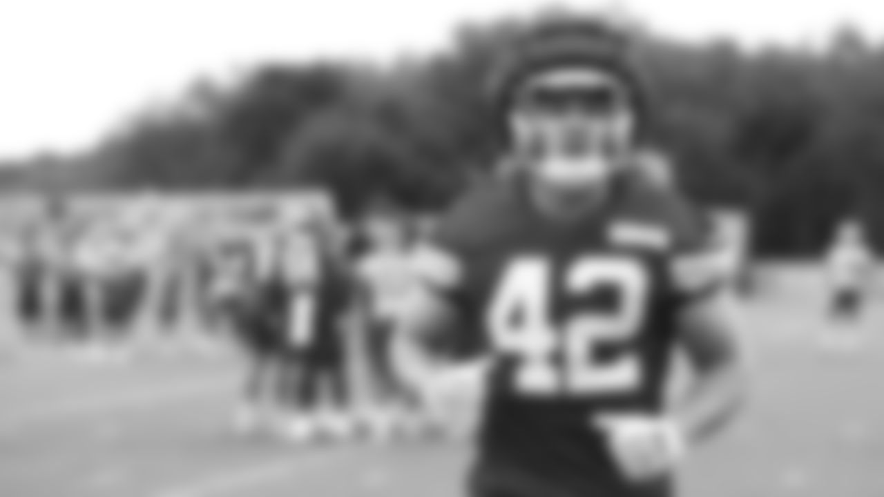 Kansas City Chiefs running back Carson Steele (42) on the field during training camp on day 3 of practice Thursday, July 24, 2025.