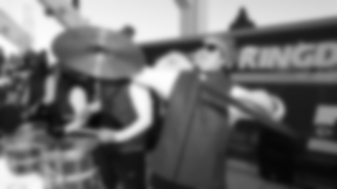 Chiefs Rumble on the GEHA Deck during a week 15 NFL Football game against the Los Angeles Chargers on Sunday, December 14, 2025 in Kansas City, MO.