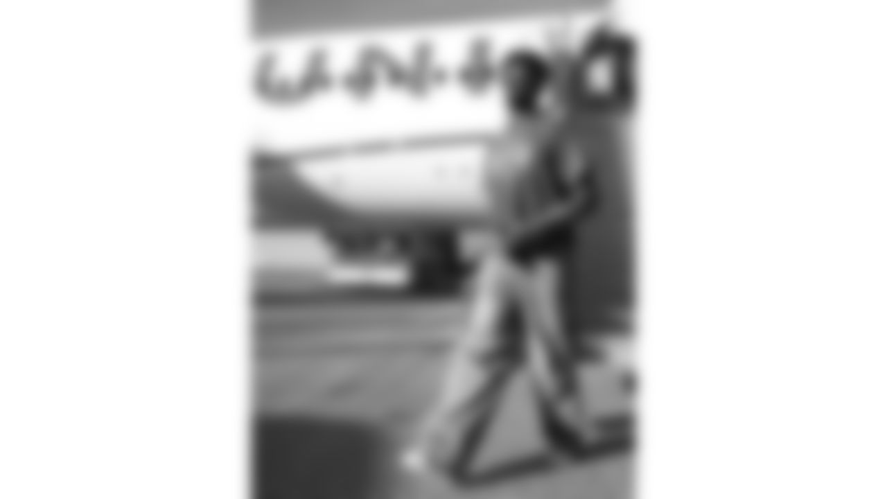 Kansas City Chiefs wide receiver Tyquan Thornton (80) travels for a week 11 matchup with the Denver Broncos Saturday November 15, 2025.