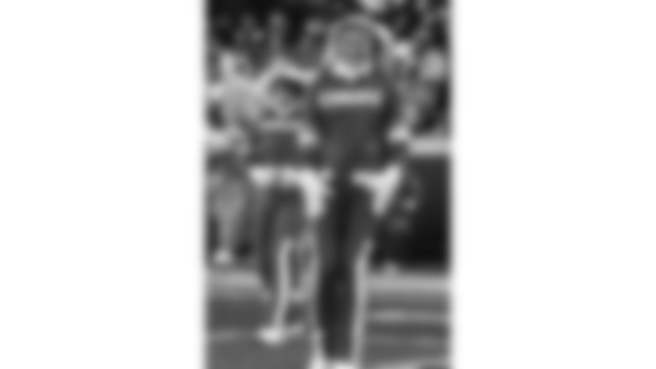 Kansas City Chiefs Cheerleaders perform on the field during a week 15 NFL Football game against the Los Angeles Chargers on Sunday, December 14, 2025 in Kansas City, MO.