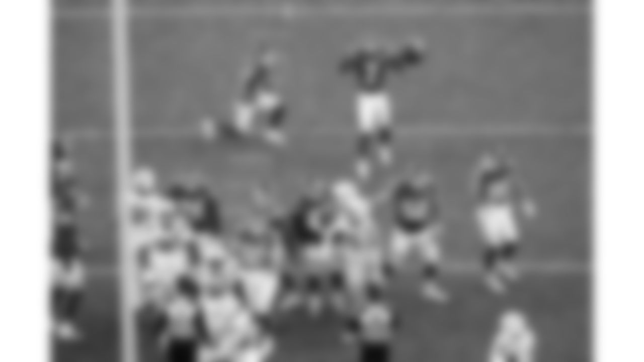 Kansas City Chiefs kicker Harrison Butker (7) celebrates after making a field goal during a week 12 NFL football game against the Indianapolis Colts, Sunday, November 23, 2025 in Kansas City, MO.