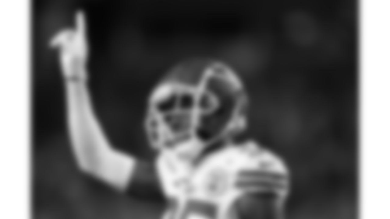 Kansas City Chiefs cornerback Jaylen Watson (35) on the field during a week 11 NFL Football game against the Denver Broncos on Sunday, November 16, 2025 in Denver, Colorado.