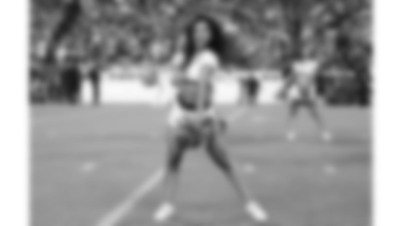 A Kansas City Chiefs Cheerleader prior to the week 6 NFL football game against the Detroit Lions, Sunday, October 12, 2025 in Kansas City, MO.